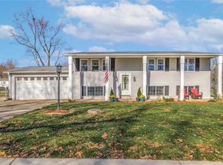 41 Soutee Dr, Saint Peters, MO 63376