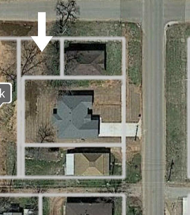 2nd image of 407 Illinois Ave
