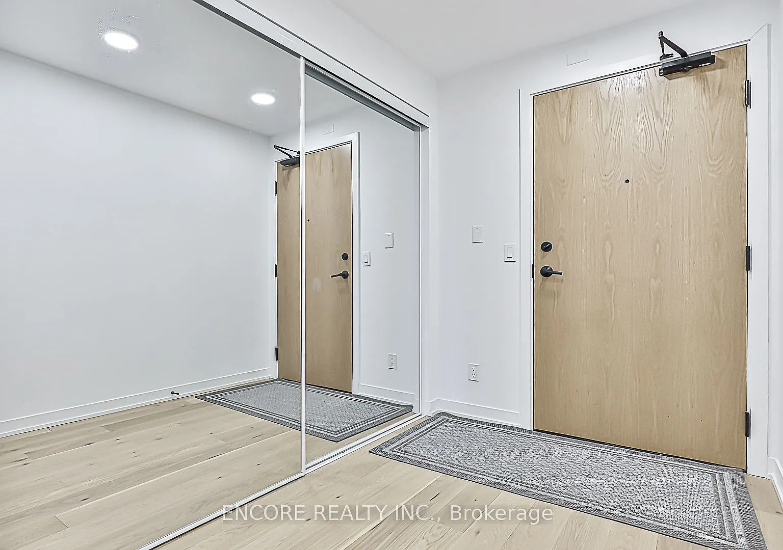 2 bed, $2,900 — Photo 4