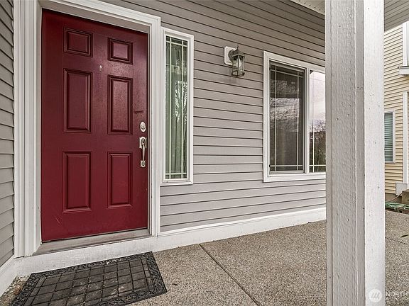 2nd image of 15313 87th Avenue E