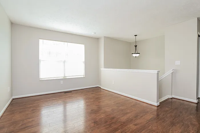 3 bed, 1.5 bath, 1248 sqft, $1,875 — Photo 4