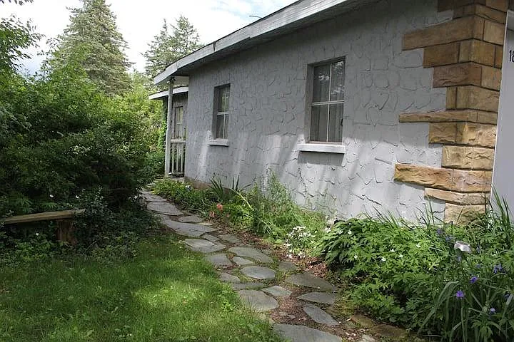 186 White St — Photo 4