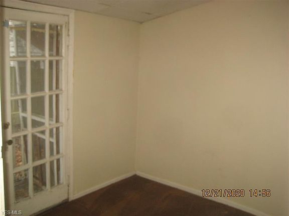 5th image of 2721 6th St