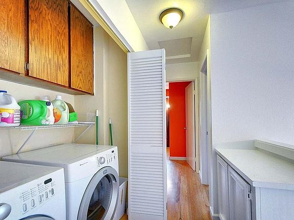 2nd image of 2401 Branchwood Ct