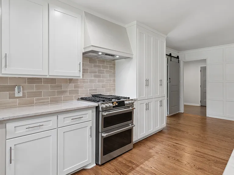 5004 Danby Dr — Photo 18