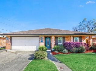 3305 Beech Dr, Gretna, LA 70056