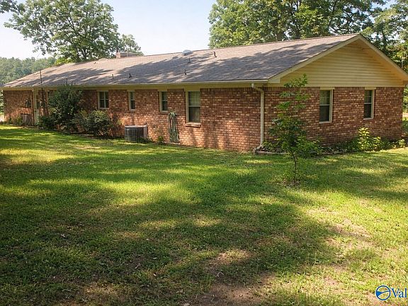 3rd image of 1076 County Road 16