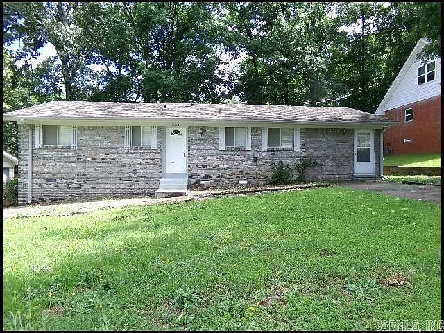 11423 Birchwood Dr
