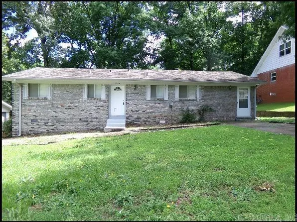 11423 Birchwood Dr, Little Rock, AR 72211