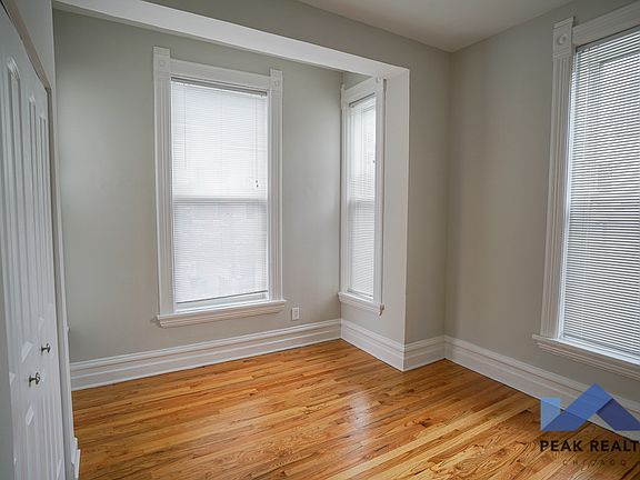 4th image of 1947 N Cleveland Ave APT 4R