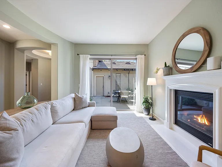 4382 Malana Way — Photo 8