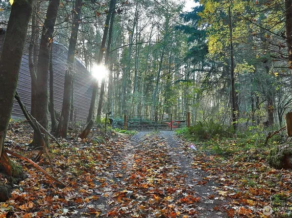 6903 Heggenes Road, Clinton, WA 98236