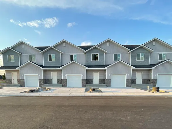 906 E 20th St, Burley, ID 83318