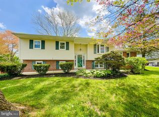 1319 W Evergreen Dr, Phoenixville, PA 19460