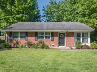 3114 Dogwood Dr, Louisville, KY 40220
