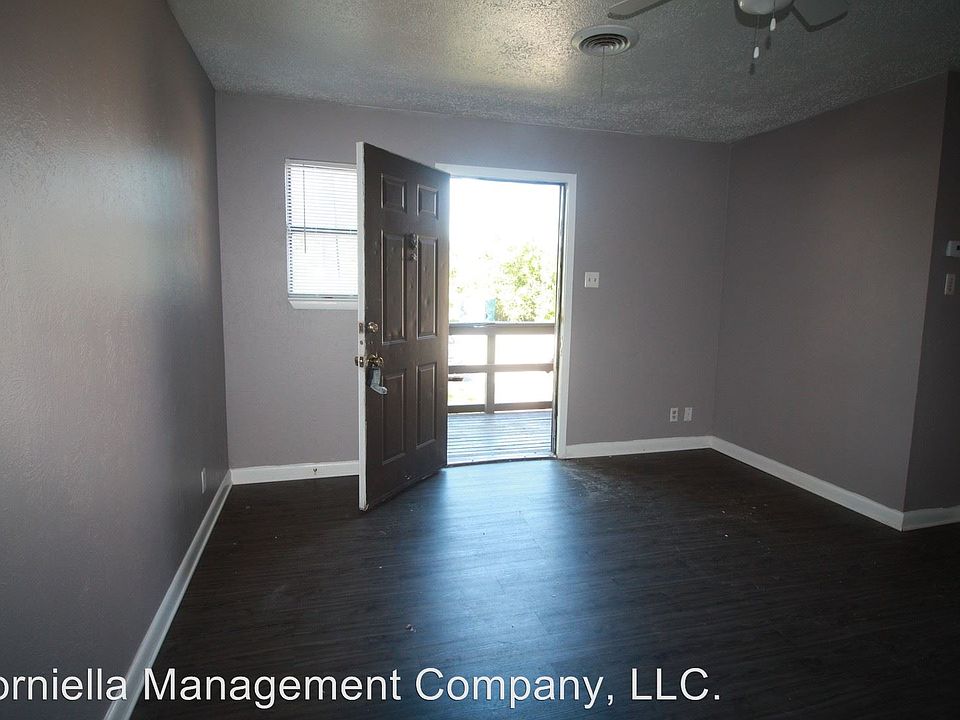 1st image of 2216 Marilyn St APT 2