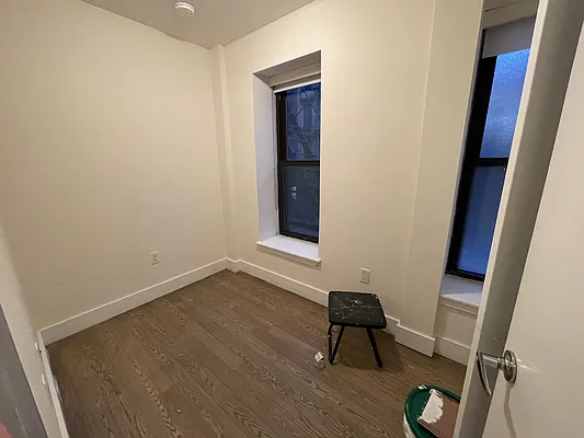 Rented by REAL New York | media 14