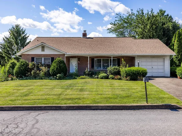 911 Terrace Dr, Lewisburg, PA 17837