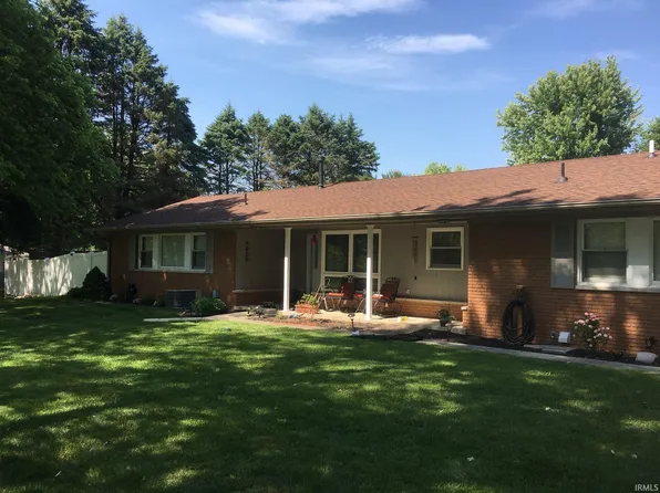 7605 Rolling Hill Dr, Lafayette, IN 47905