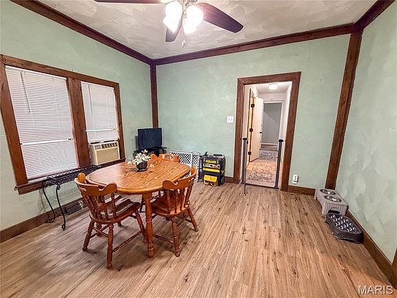 4th image of 205 Fisher Ave