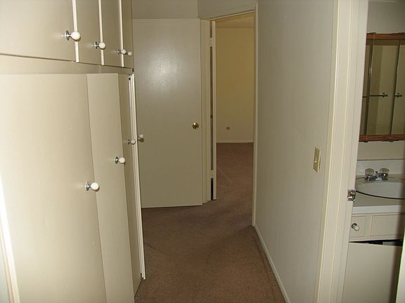 5th image of 3443 Rexford St #3443