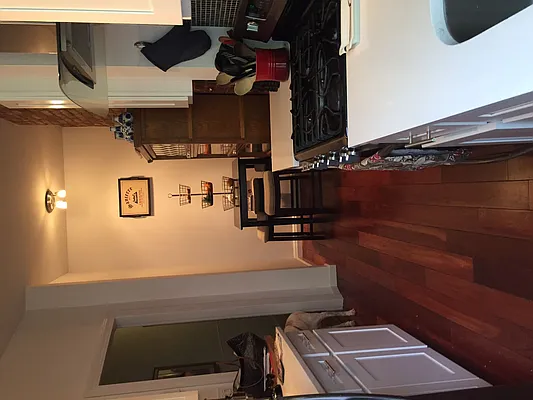 Rented by Moving Forward Real Estate NYC | media 30