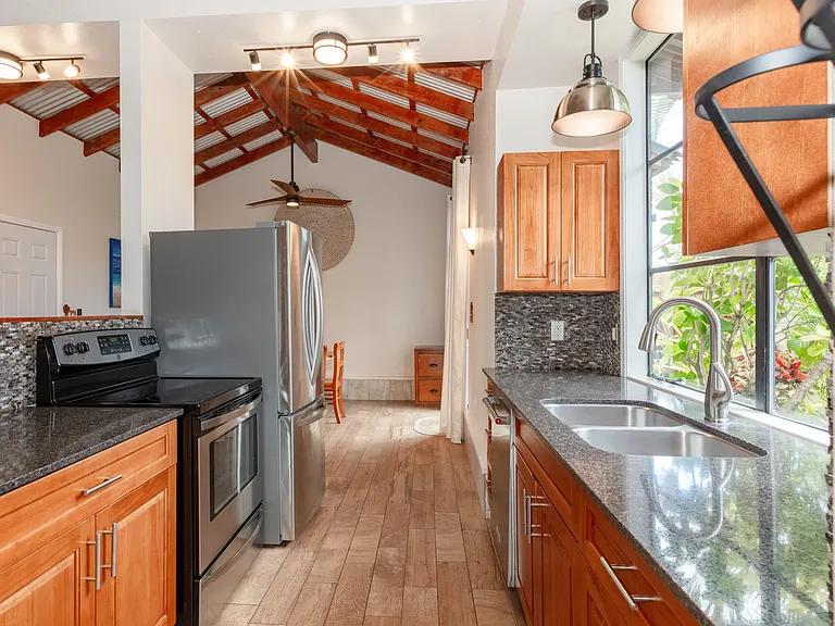 308 Awakea Rd — Photo 17