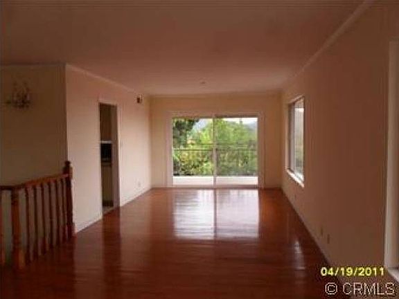 2nd image of 2030 Vista Ave