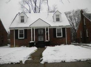 18465 Ashton Ave, Detroit, MI 48219