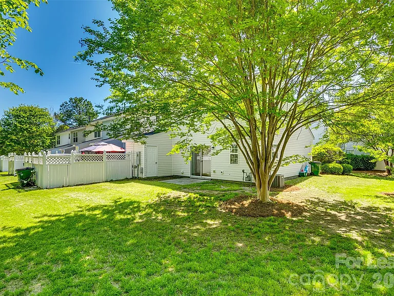 14139 Tranters Creek Ln — Photo 25