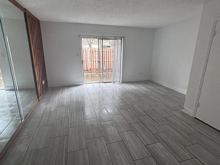 4825 Lighthouse Cir #4825 — Photo 14
