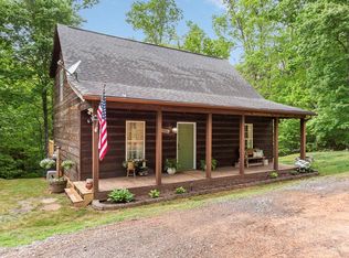 326 Rebel Ln, Hayesville, NC 28904
