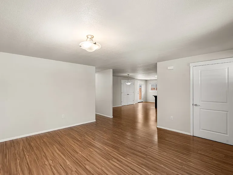 229 Reanna Way — Photo 5