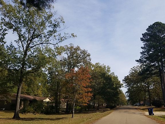 5th image of 5506 Oakwood Dr