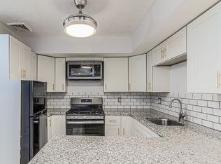 916 Highview St APT C, Pittsburgh, PA
