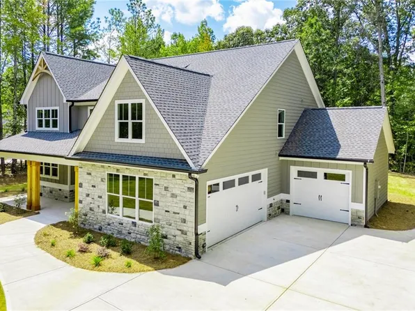 6841 Phillips Mill Rd, Douglasville, GA 30135
