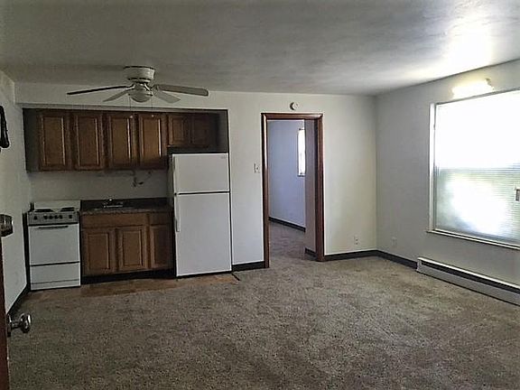 2nd image of 2518 Sunset Blvd APT 5