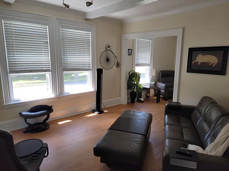 285 Pine St #4 — Photo 13