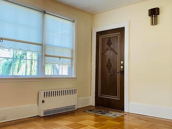 3rd image of 8407 12th Ave #1