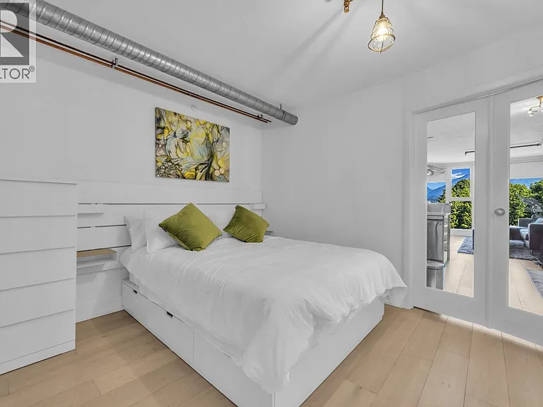 27 Alexander St #608 — Photo 18