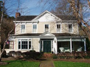 227 Shingle Landing Rd, Moyock, NC 27958