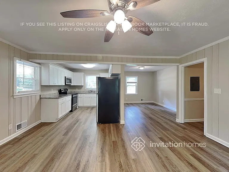 921 Walnut Cir SW — Photo 5