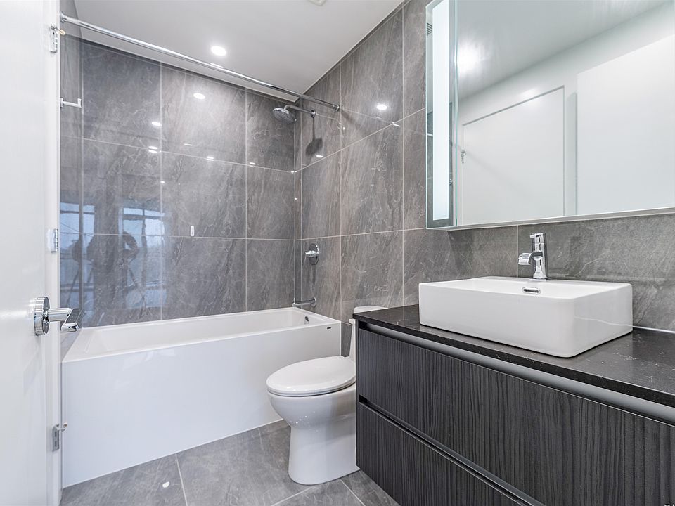 5311 Goring St Burnaby, BC, V5B - Apartments For Rent | Zillow