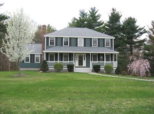 5 Lapham Ct, Mendon, MA 01756