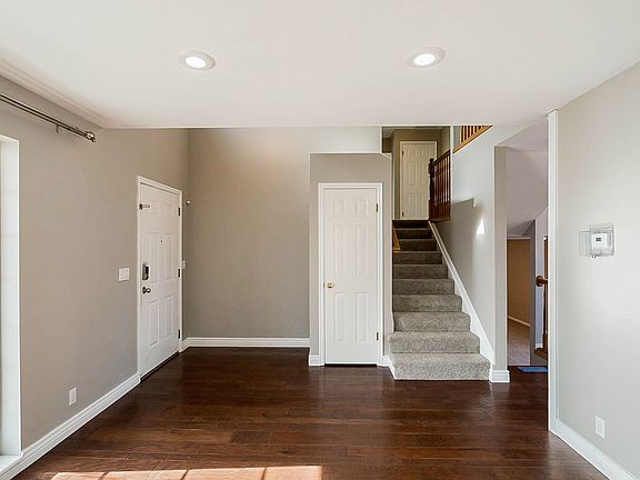 2nd image of 1314 W Mason Hollow Dr