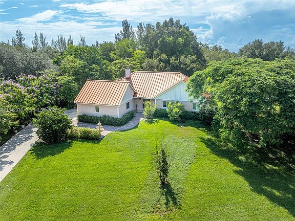 2nd image of 5600 SW 195th Ter