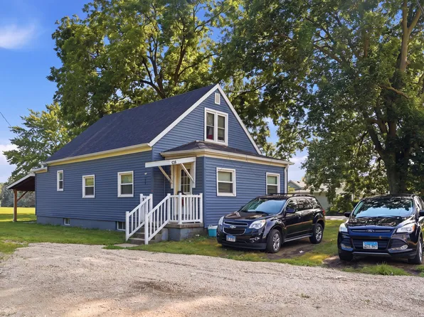 608 E 10th St, Rock Falls, IL 61071