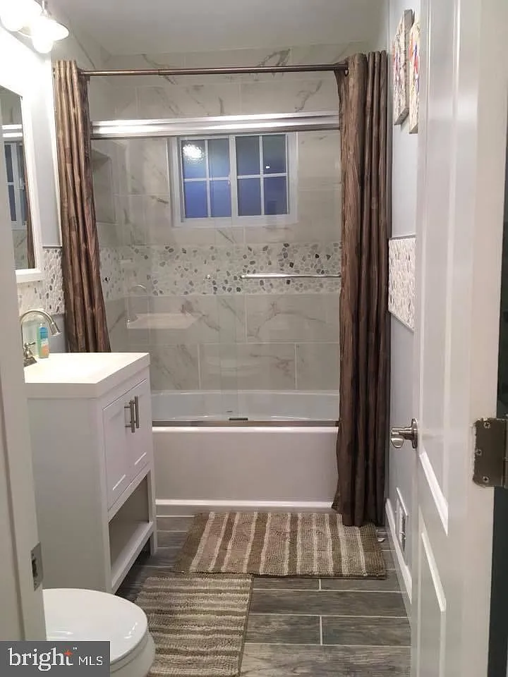 4 bed, 1514 sqft, $3,850 — Photo 4