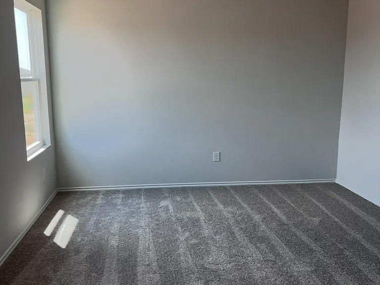 149 Polasek Dr — Photo 10