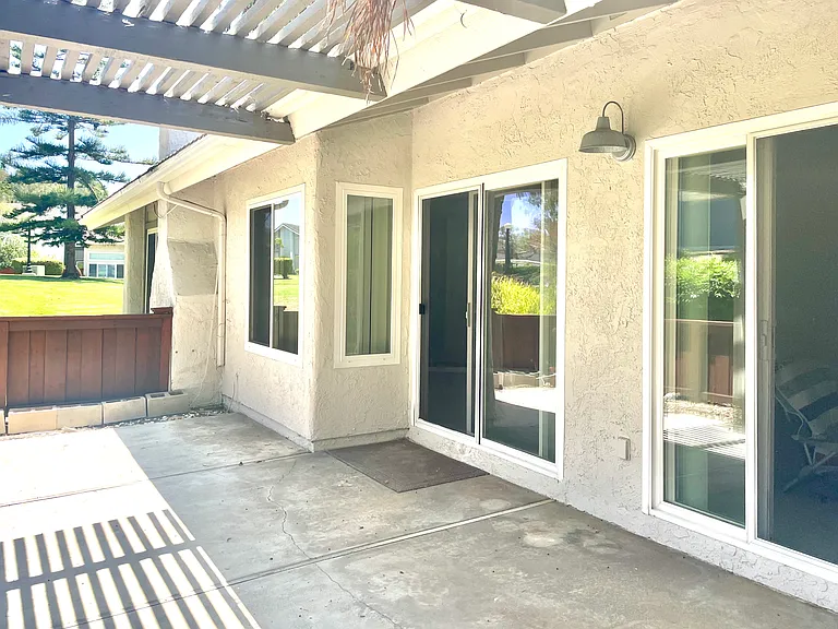 3368 Calle La Veta — Photo 14